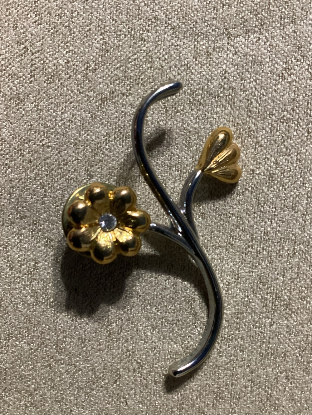 Vintage Pin - Picture 3 of 4